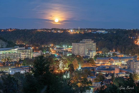 Full Moon, Downtown, Frankfort Kentucky, Oct 2018